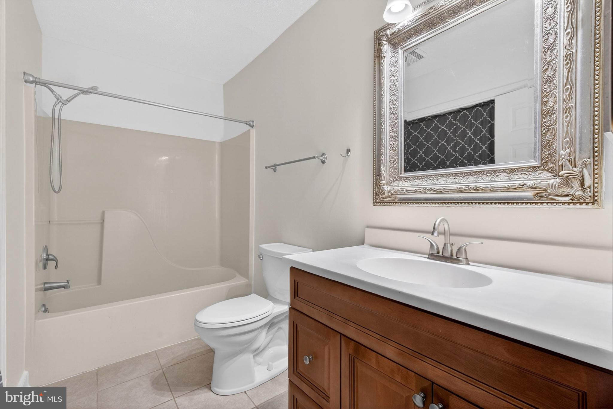 PINE HARBOUR - Residential