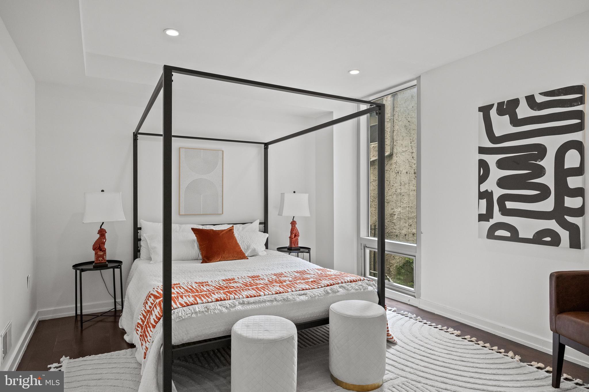 OLD CITY - Residential