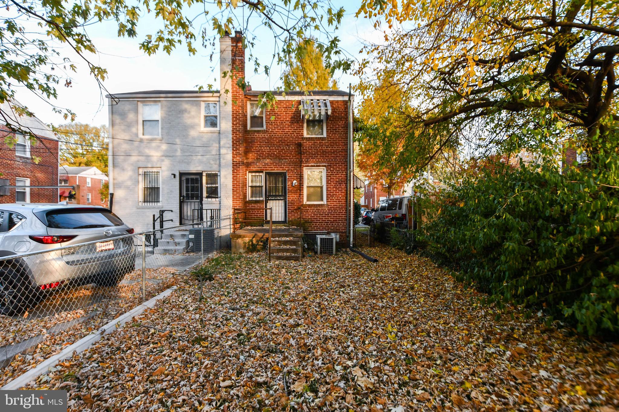 210 62ND STREET NE