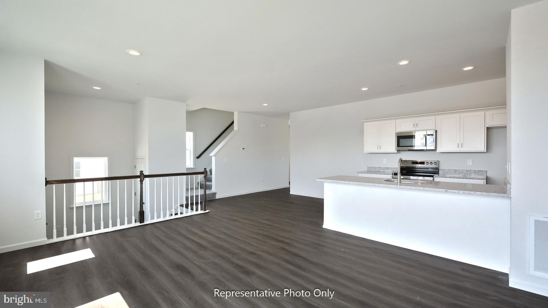 MERIDIAN HEIGHTS - Residential