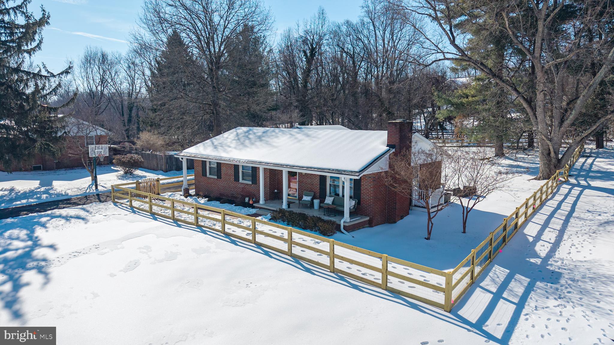 HILLWOOD ESTATES - Residential