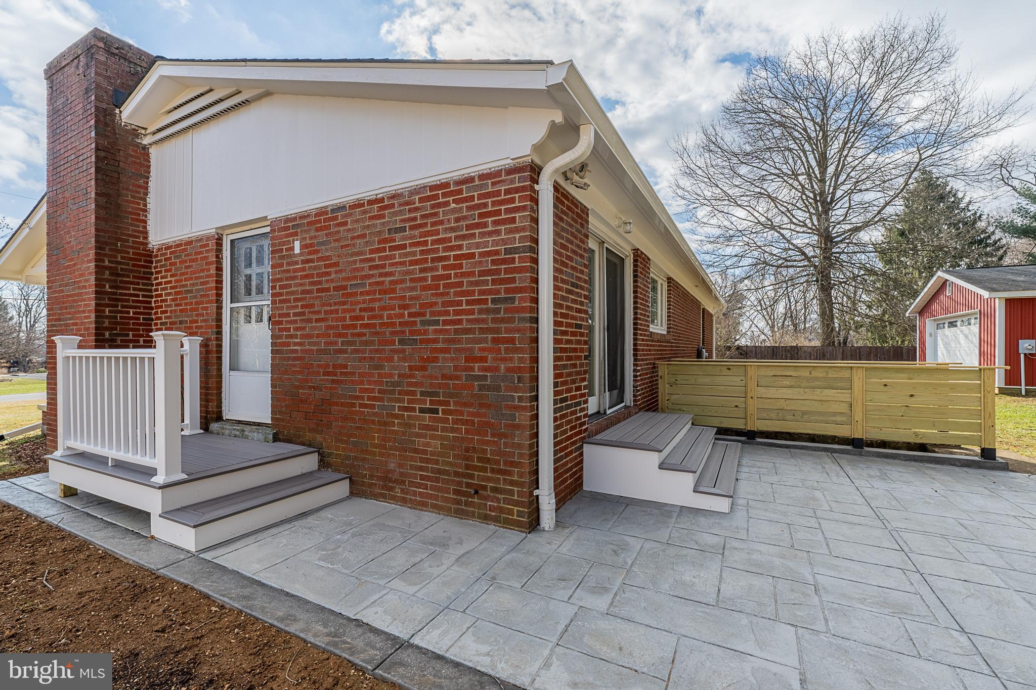 HILLWOOD ESTATES - Residential