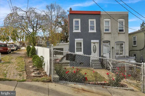 MLS: PABK2057780