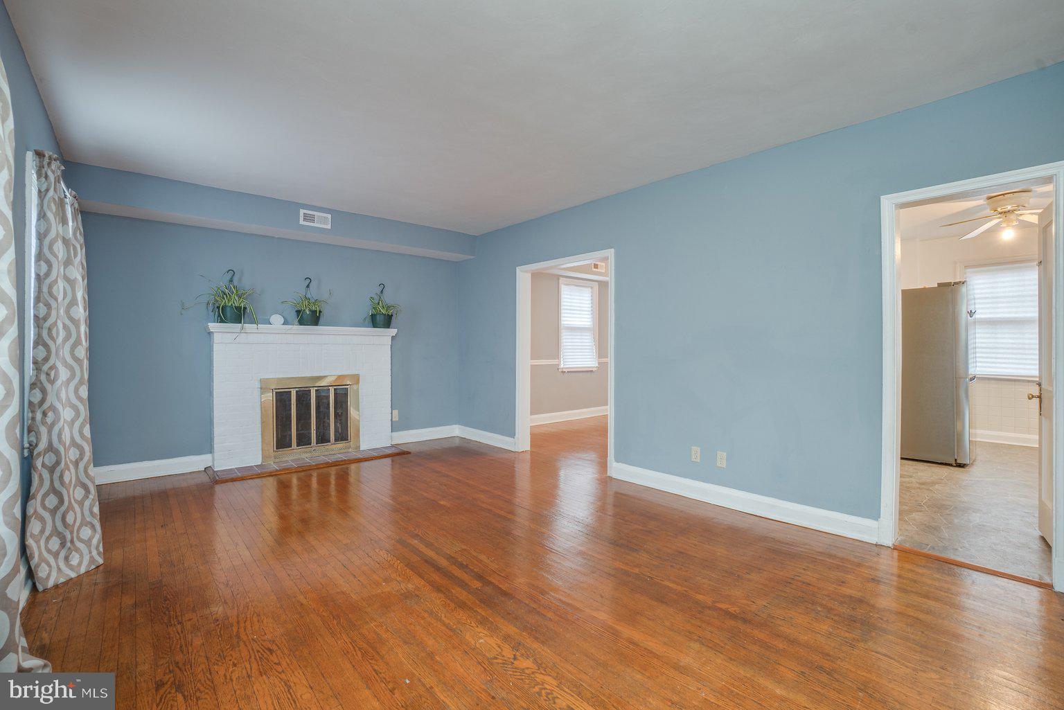 PARKVILLE - Residential