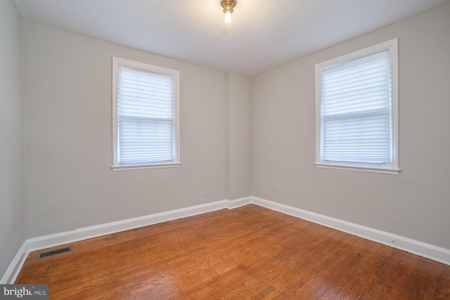 PARKVILLE - Residential