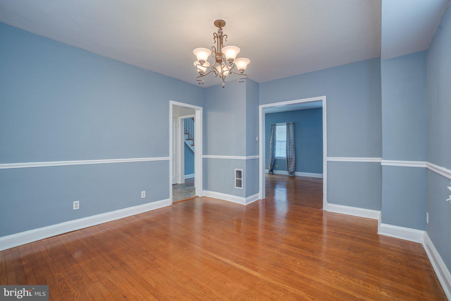 PARKVILLE - Residential