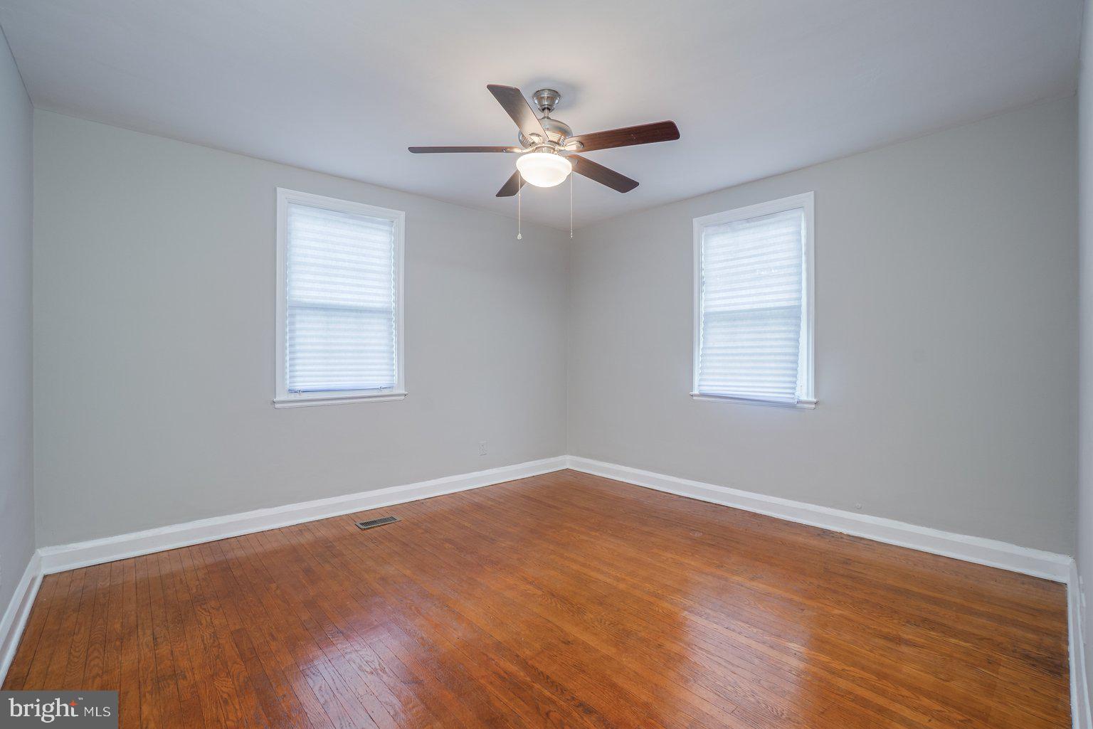 PARKVILLE - Residential