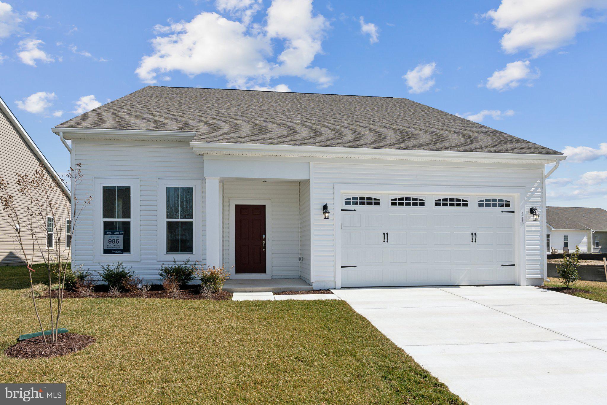 318 HERITAGE SHORES CIRCLE