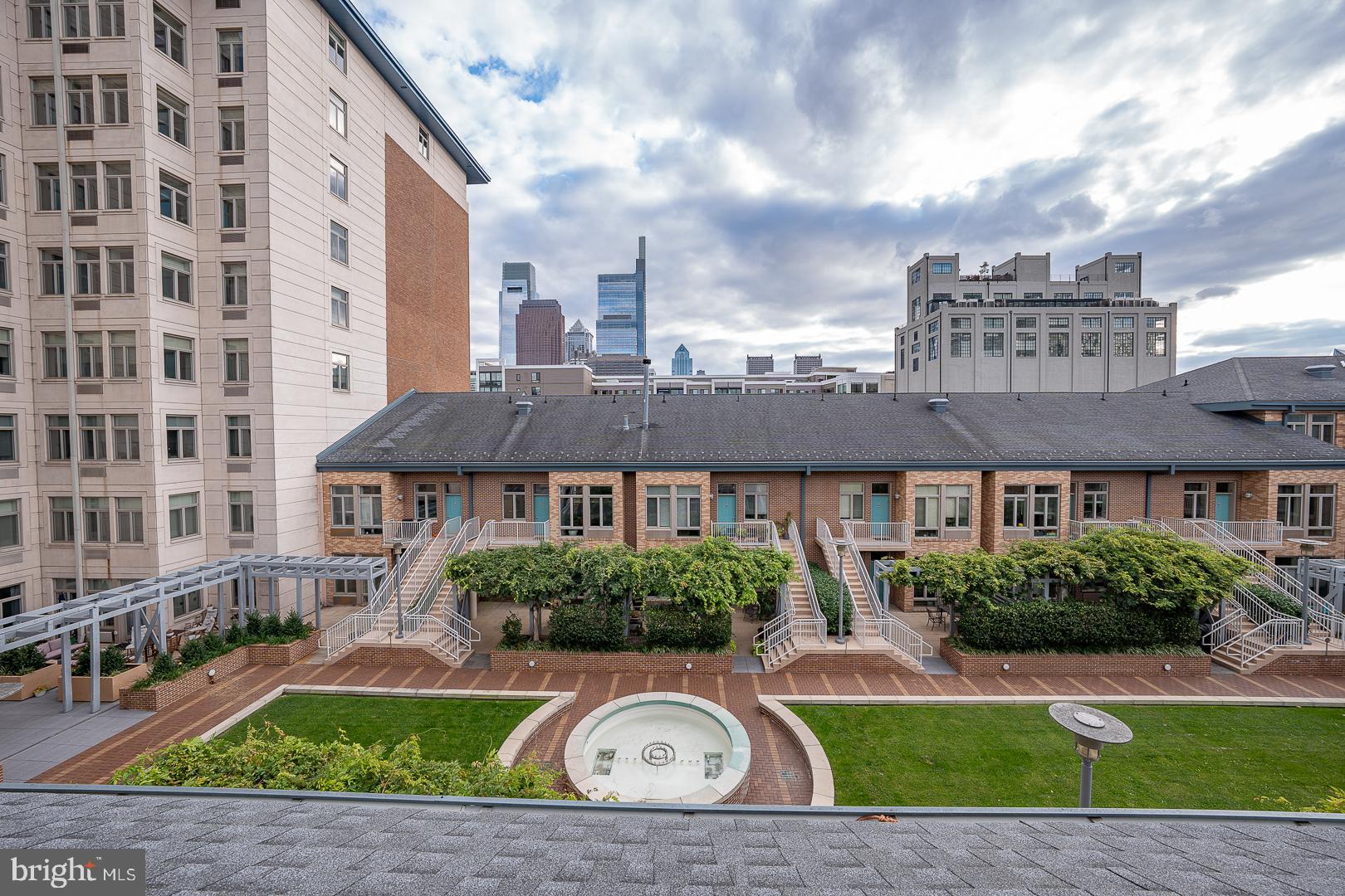 ART MUSEUM AREA - Residential