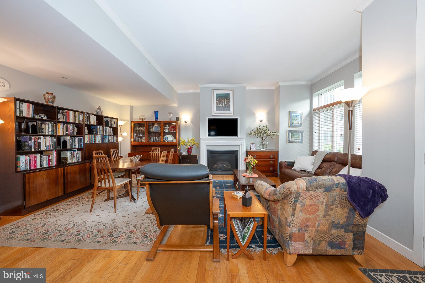 ART MUSEUM AREA - Residential