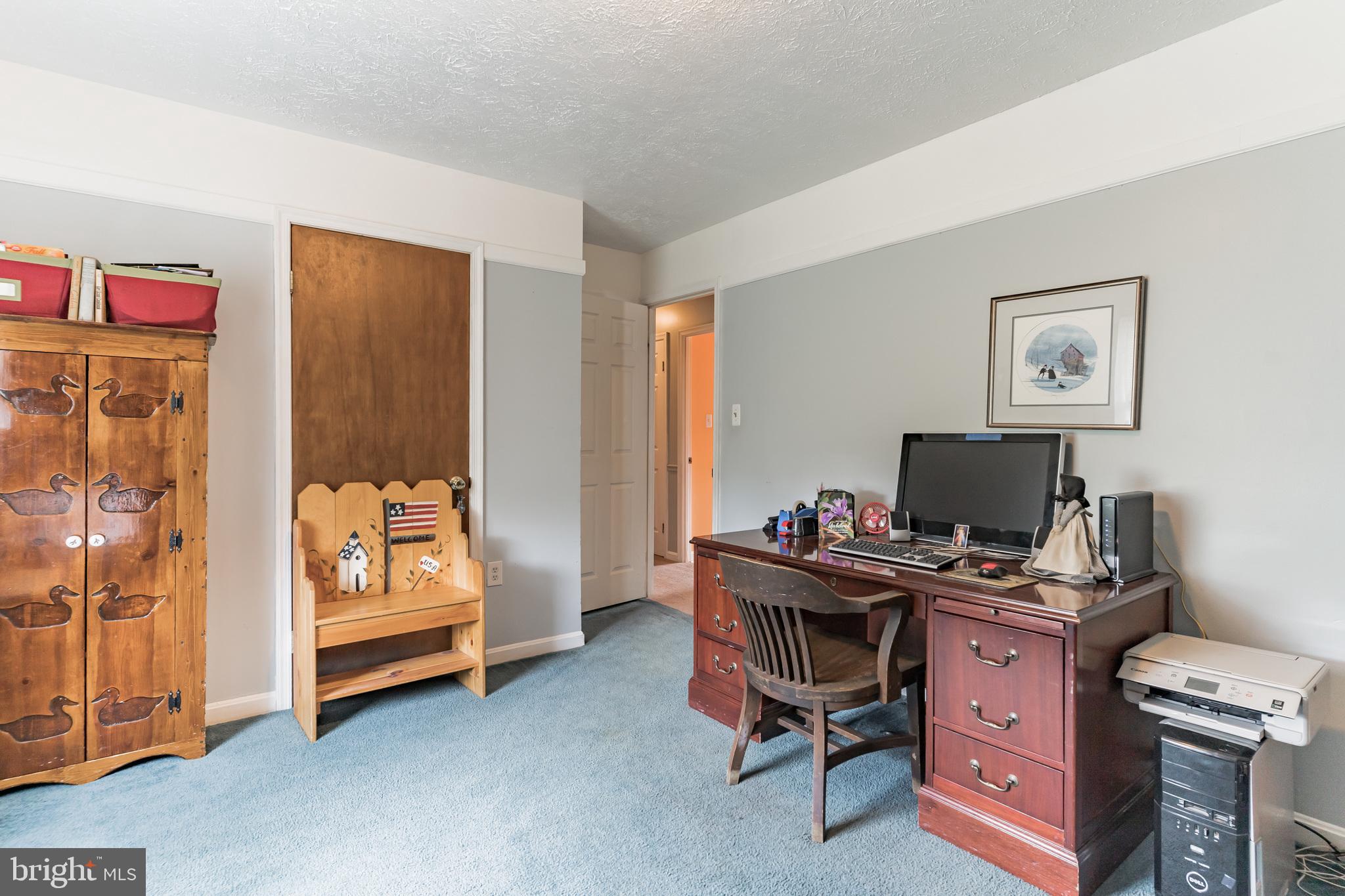 LAUREL RIDGE - Residential