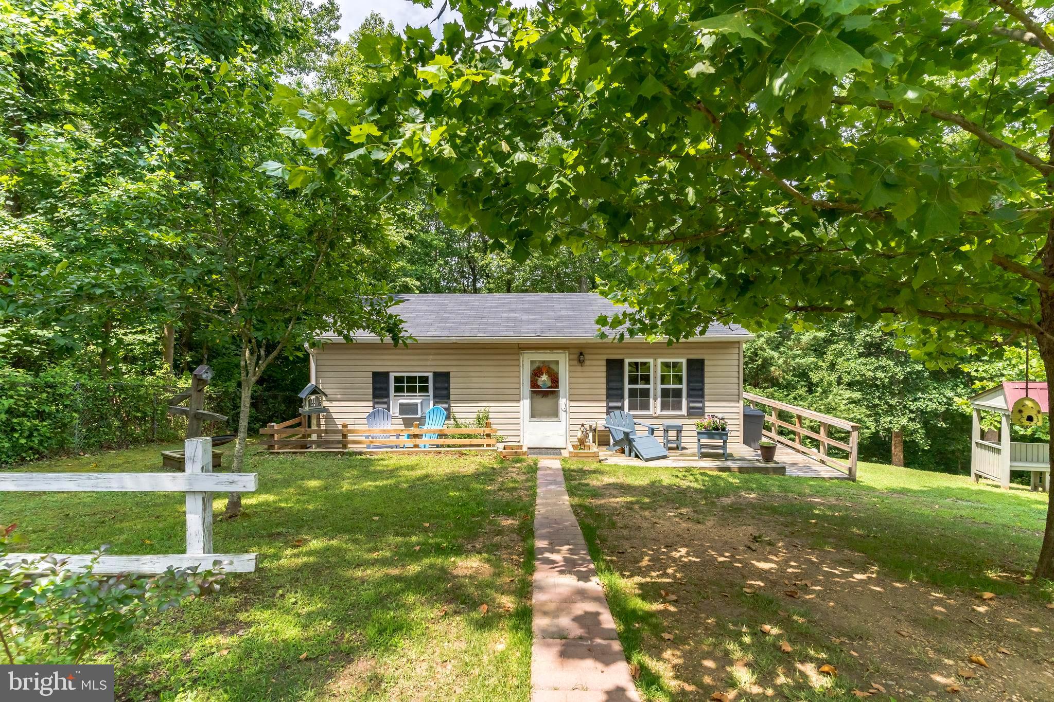 LAUREL RIDGE - Residential