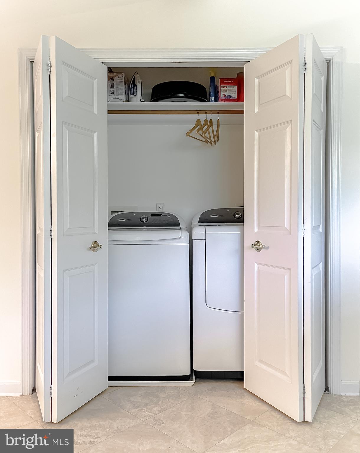 JEROME SHORES - Residential