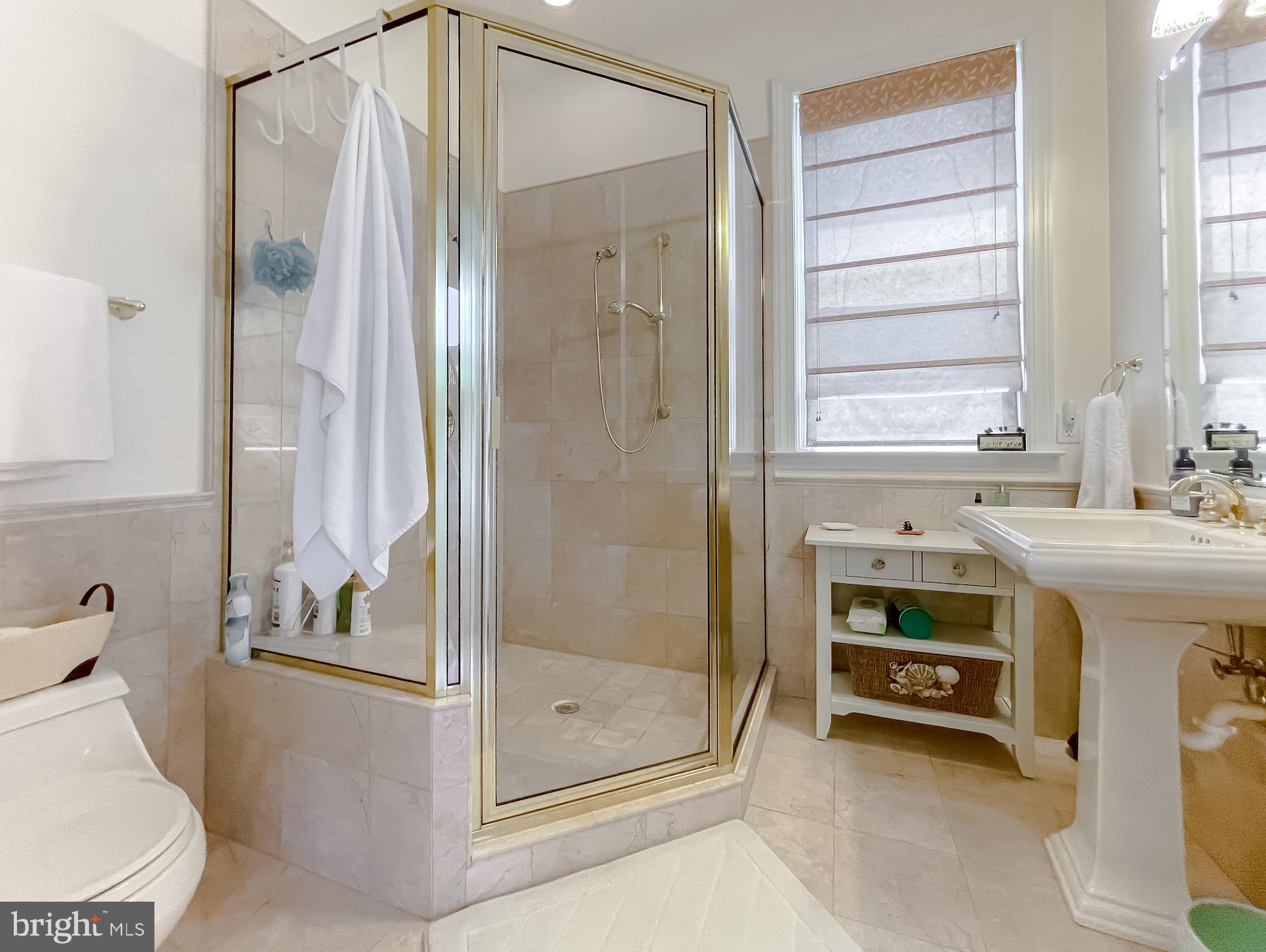 JEROME SHORES - Residential