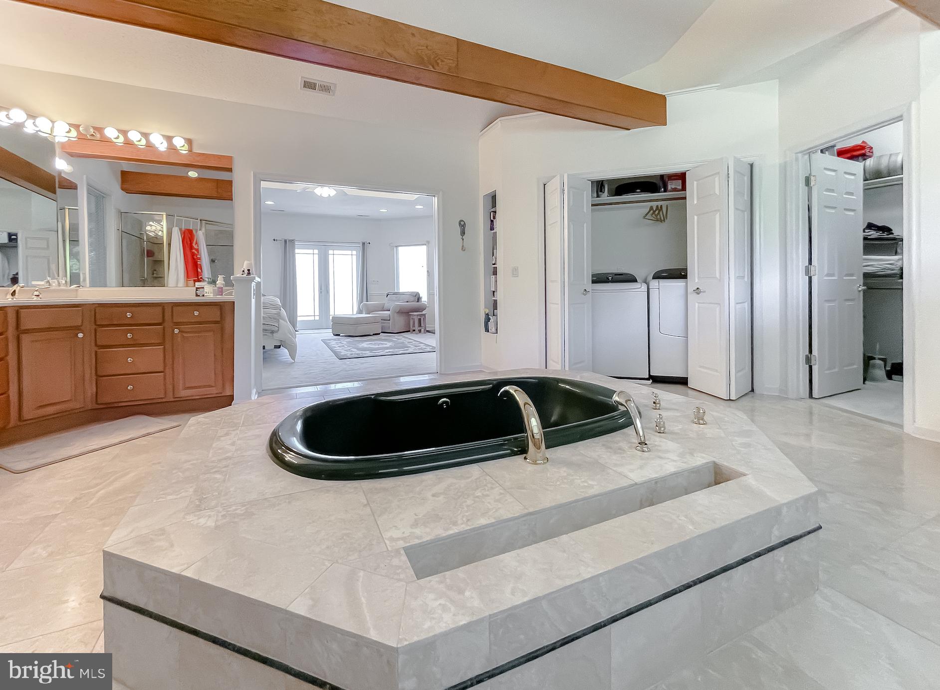 JEROME SHORES - Residential