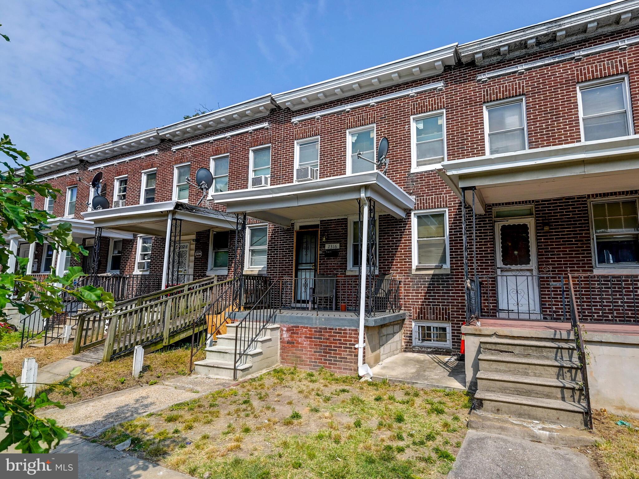 EAST SIDE - Residential