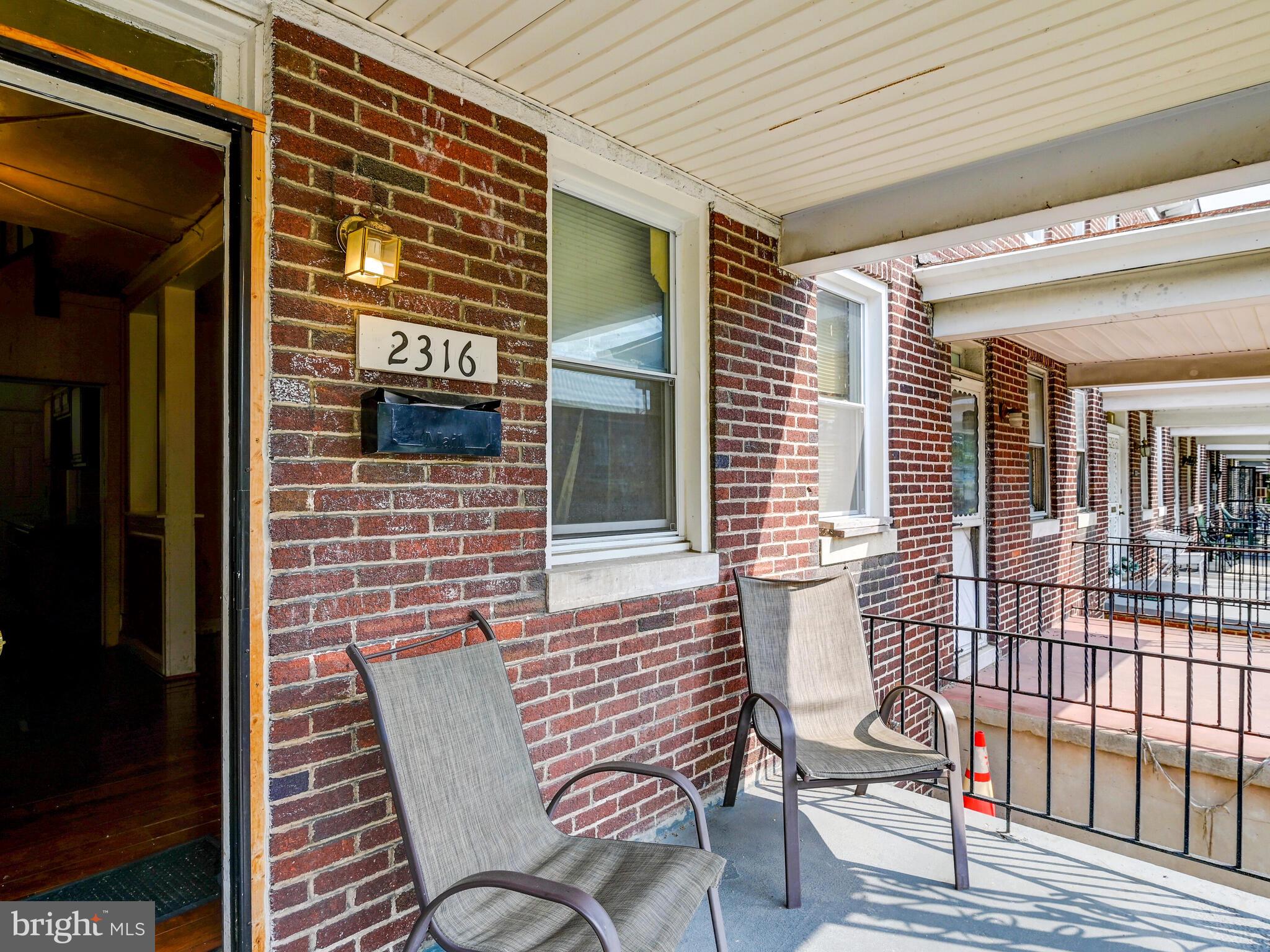 EAST SIDE - Residential