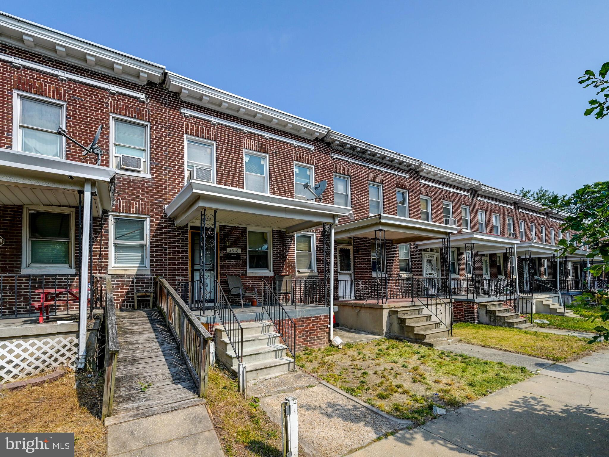 EAST SIDE - Residential