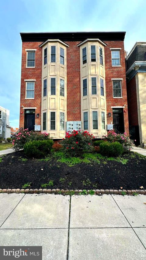 Townhouse For Rent - 3535 N 16th Street #2<br/> PHILADELPHIA, PA 19140
