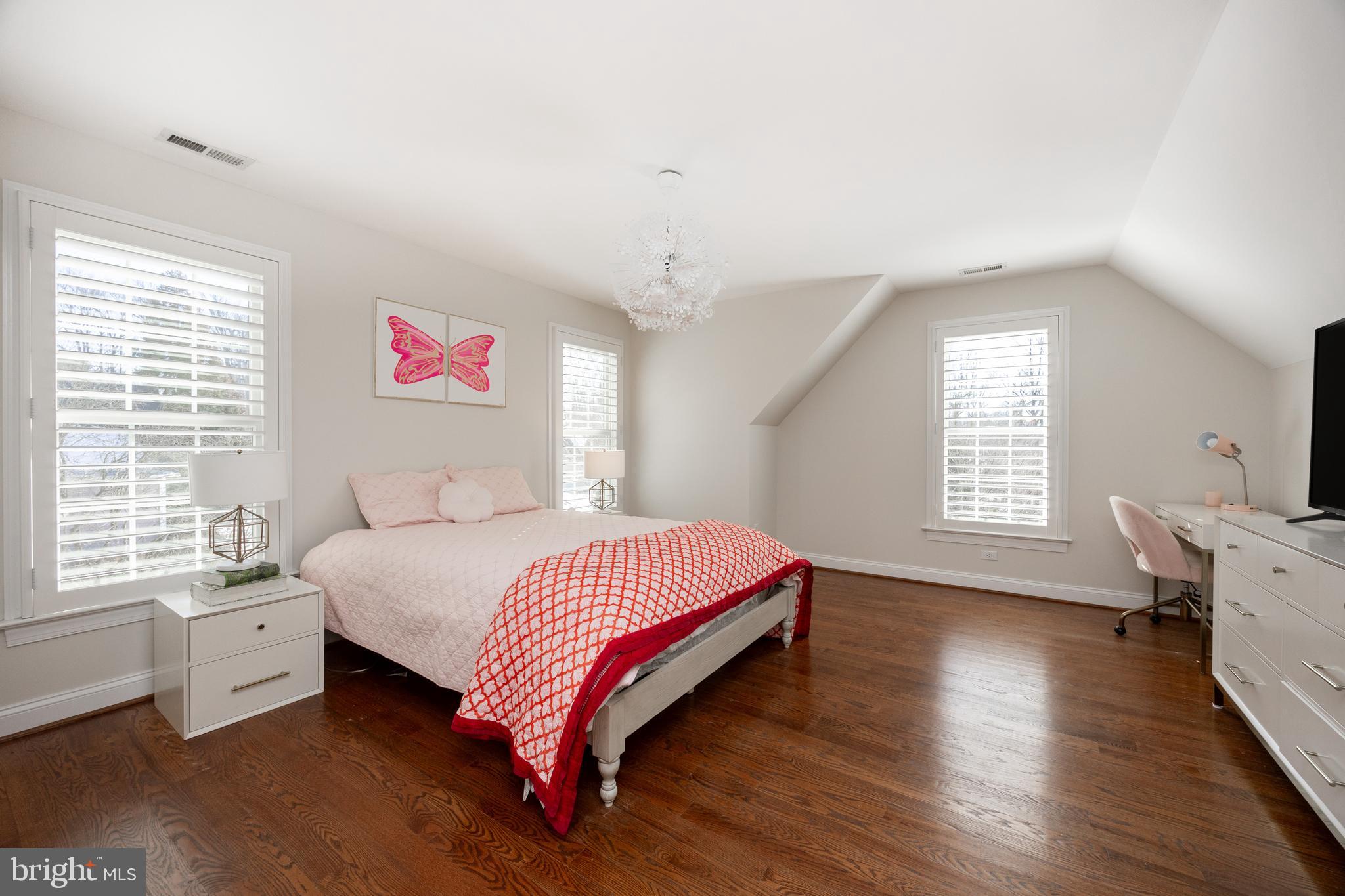 COLD SPRINGS RUN - Residential