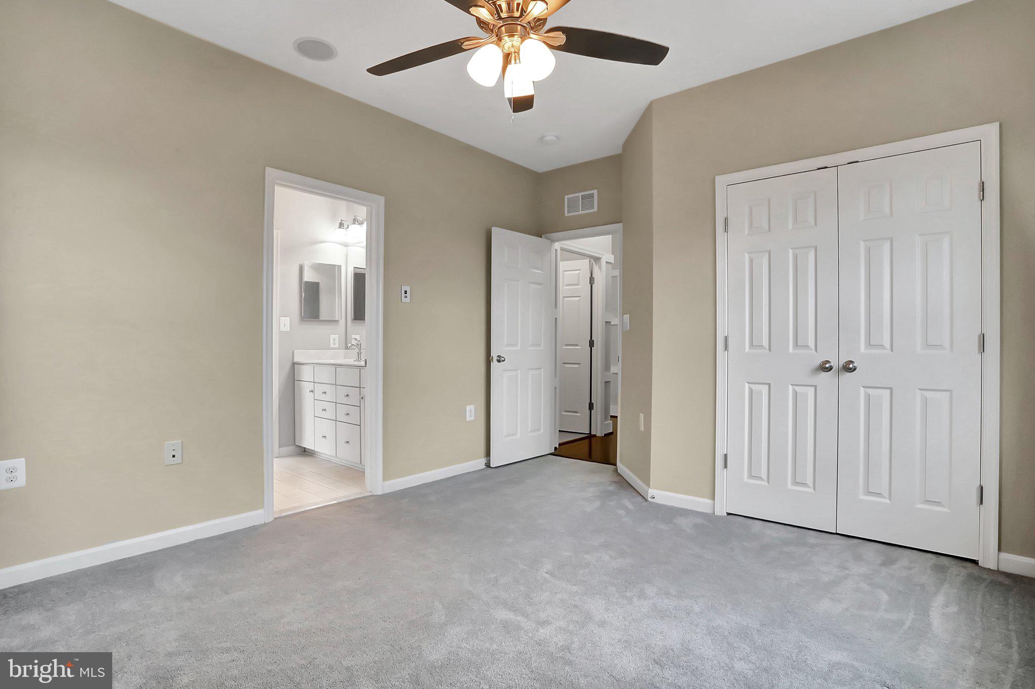 HUNTFIELD - Residential