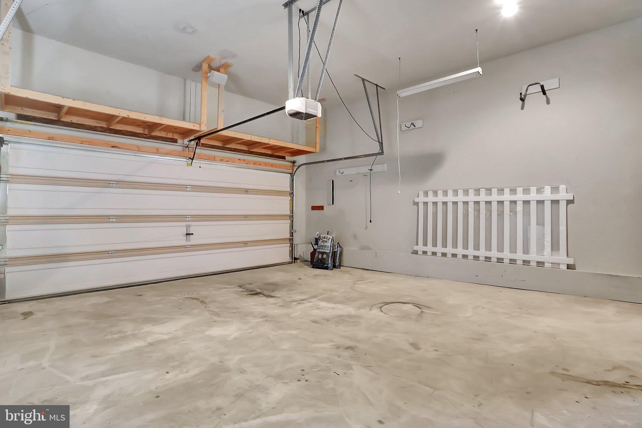 HUNTFIELD - Residential