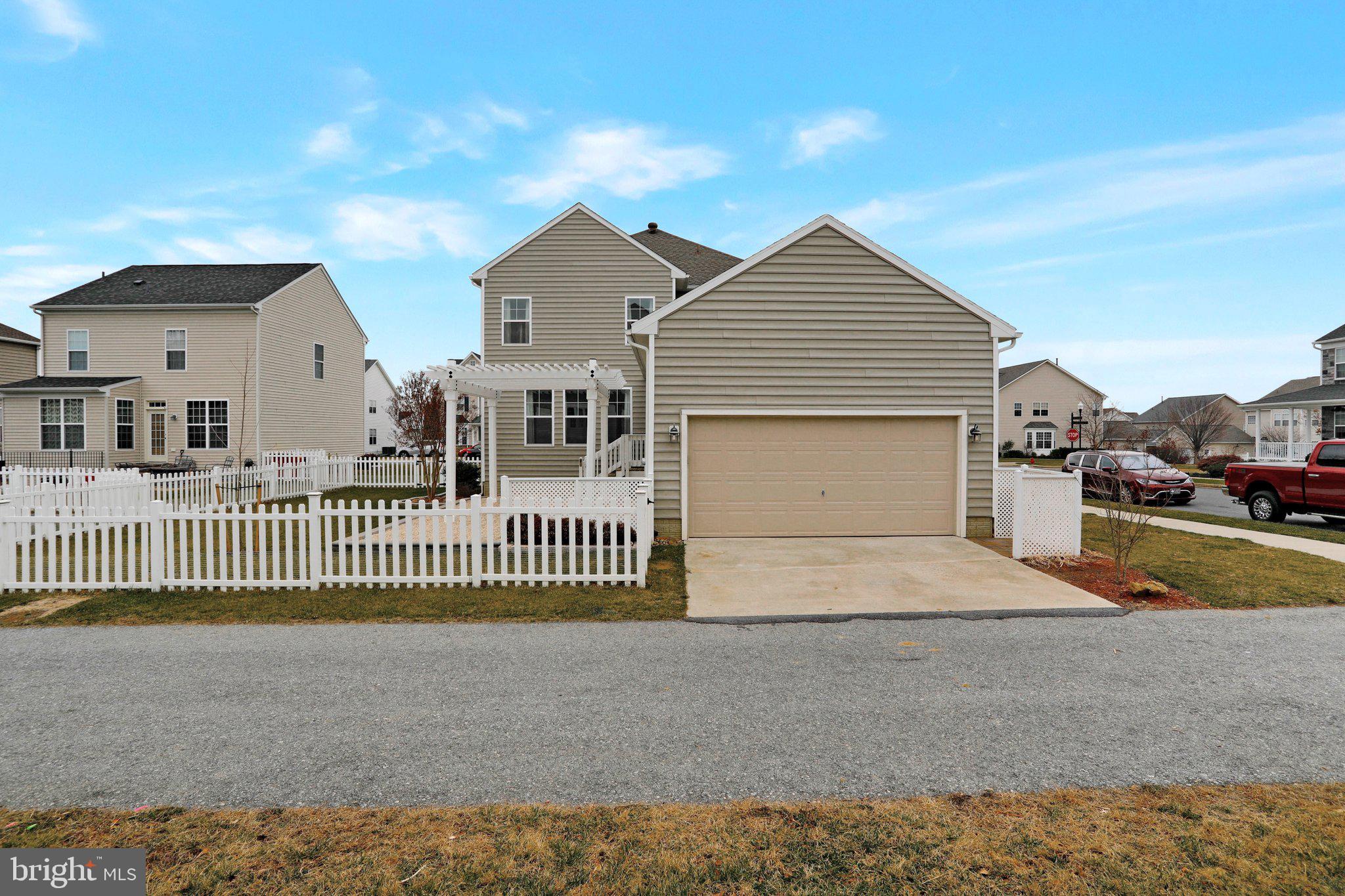 HUNTFIELD - Residential