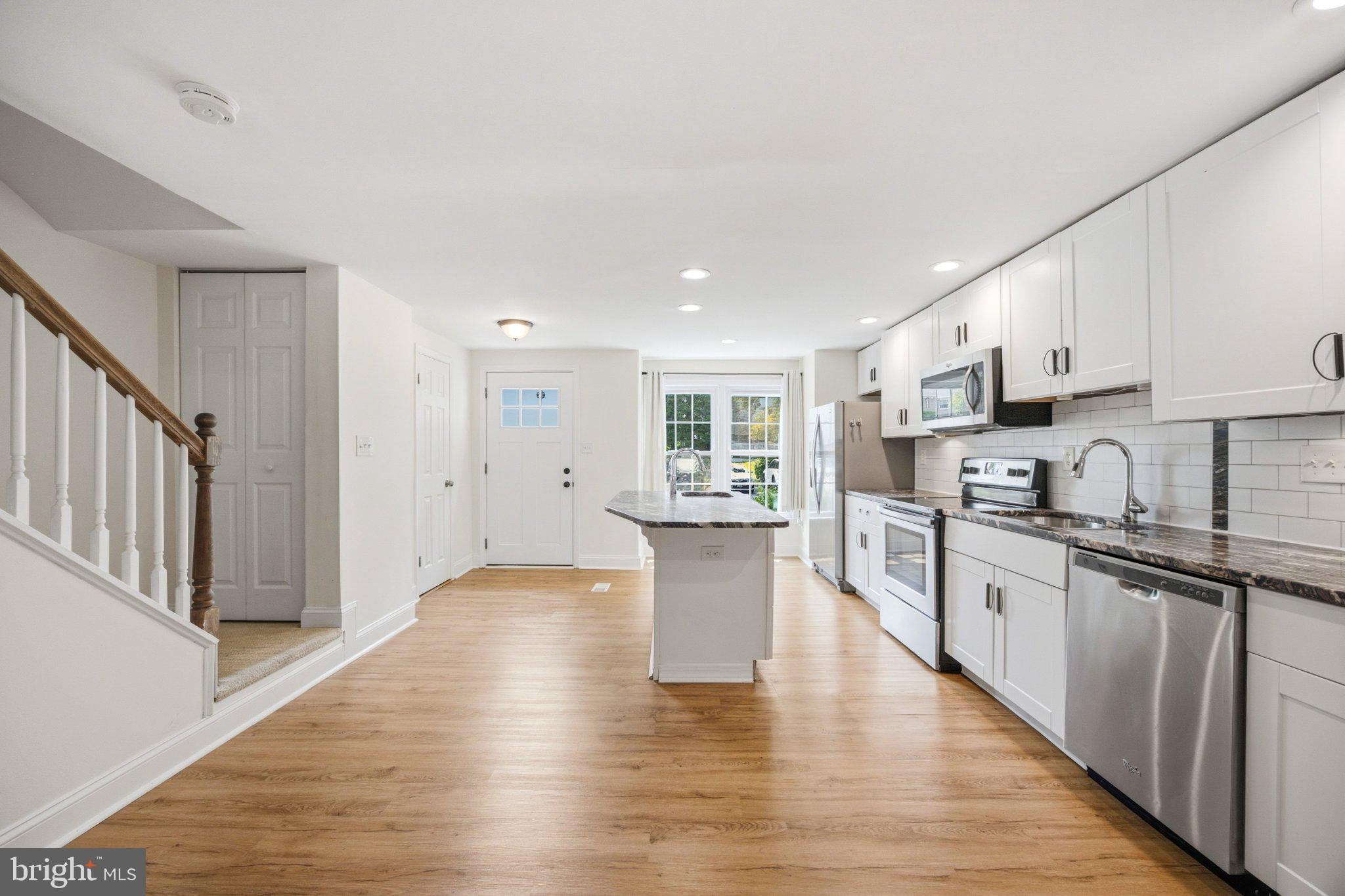 8609 HAWK RUN TERRACE