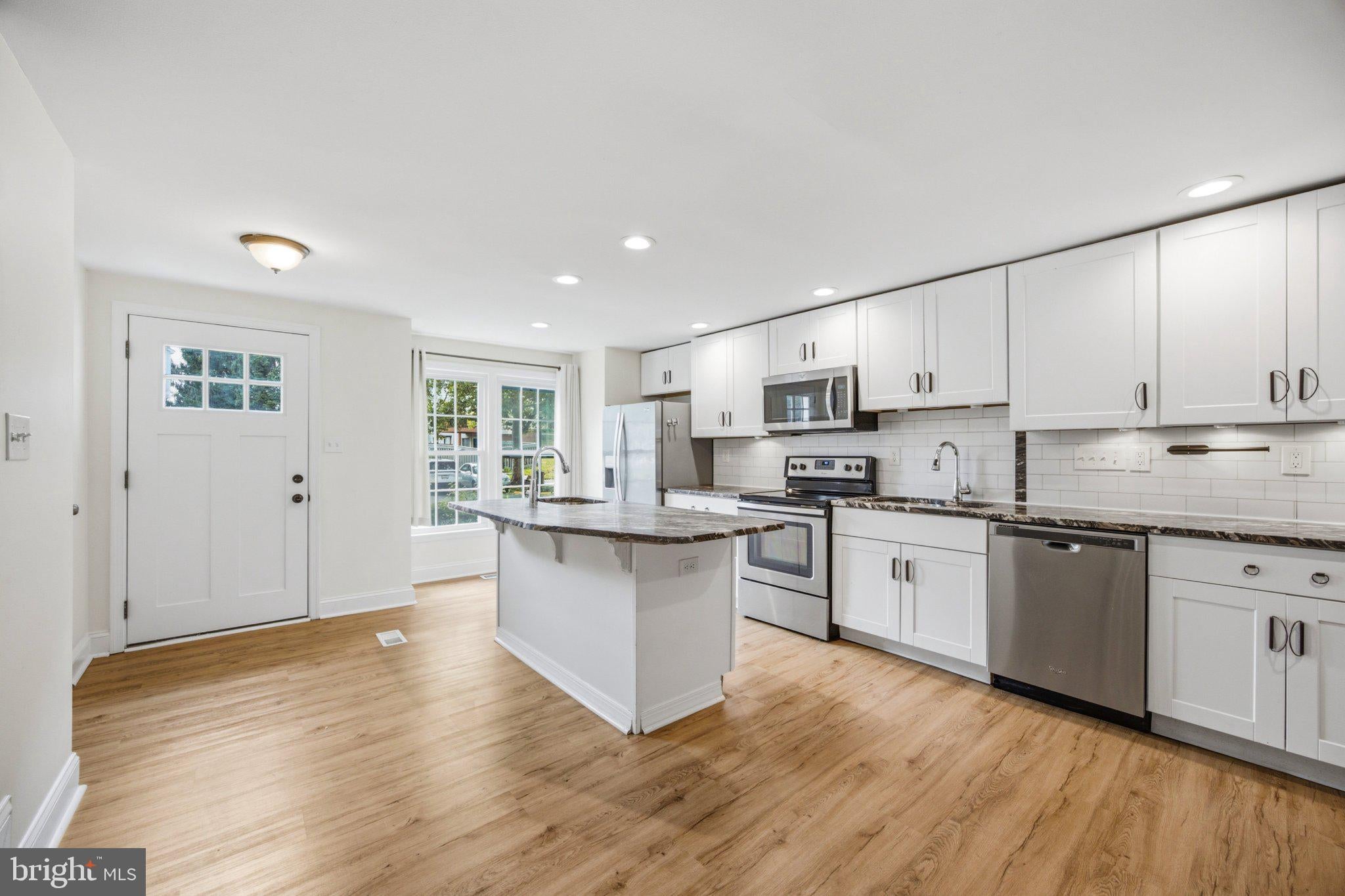 8609 HAWK RUN TERRACE