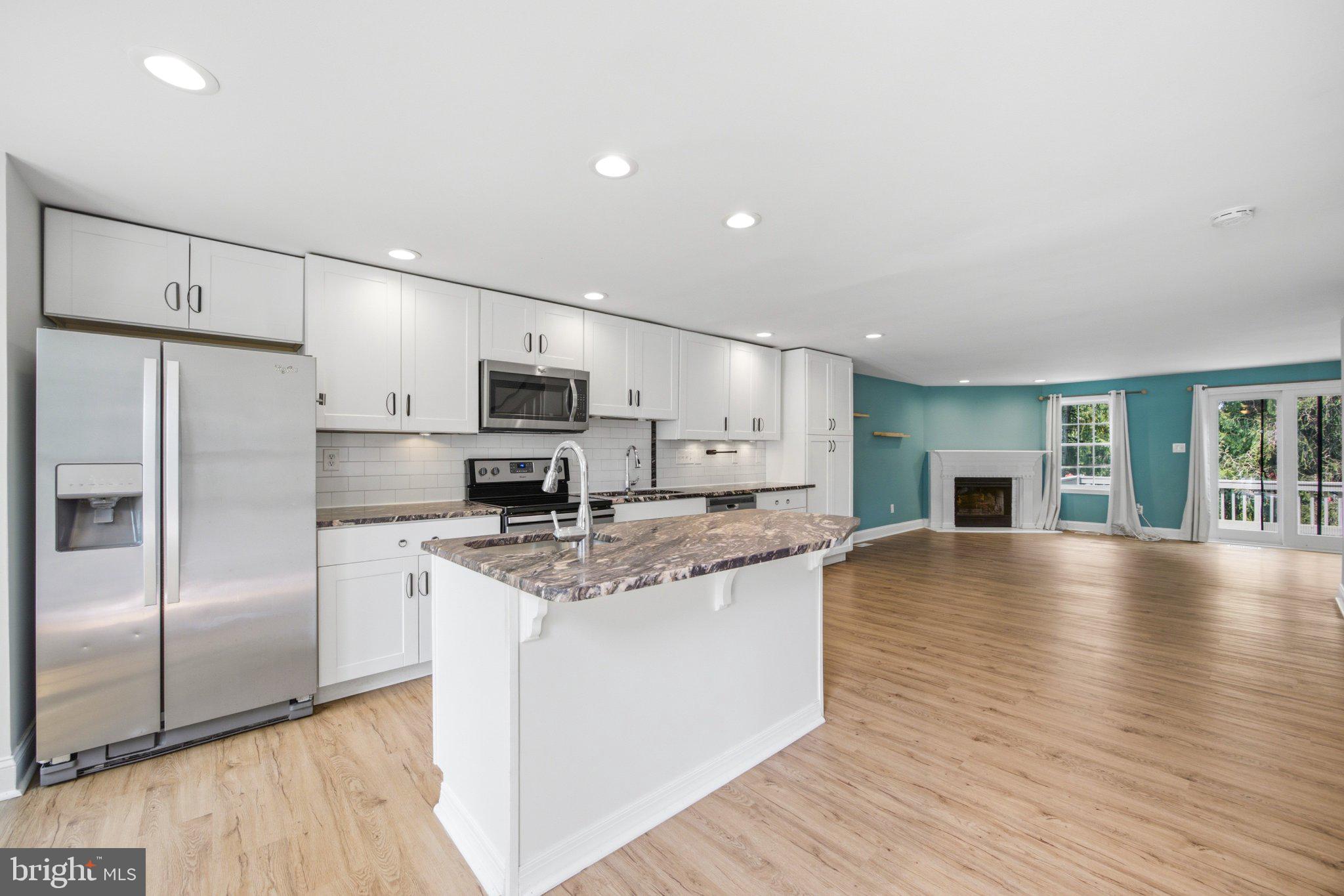 8609 HAWK RUN TERRACE