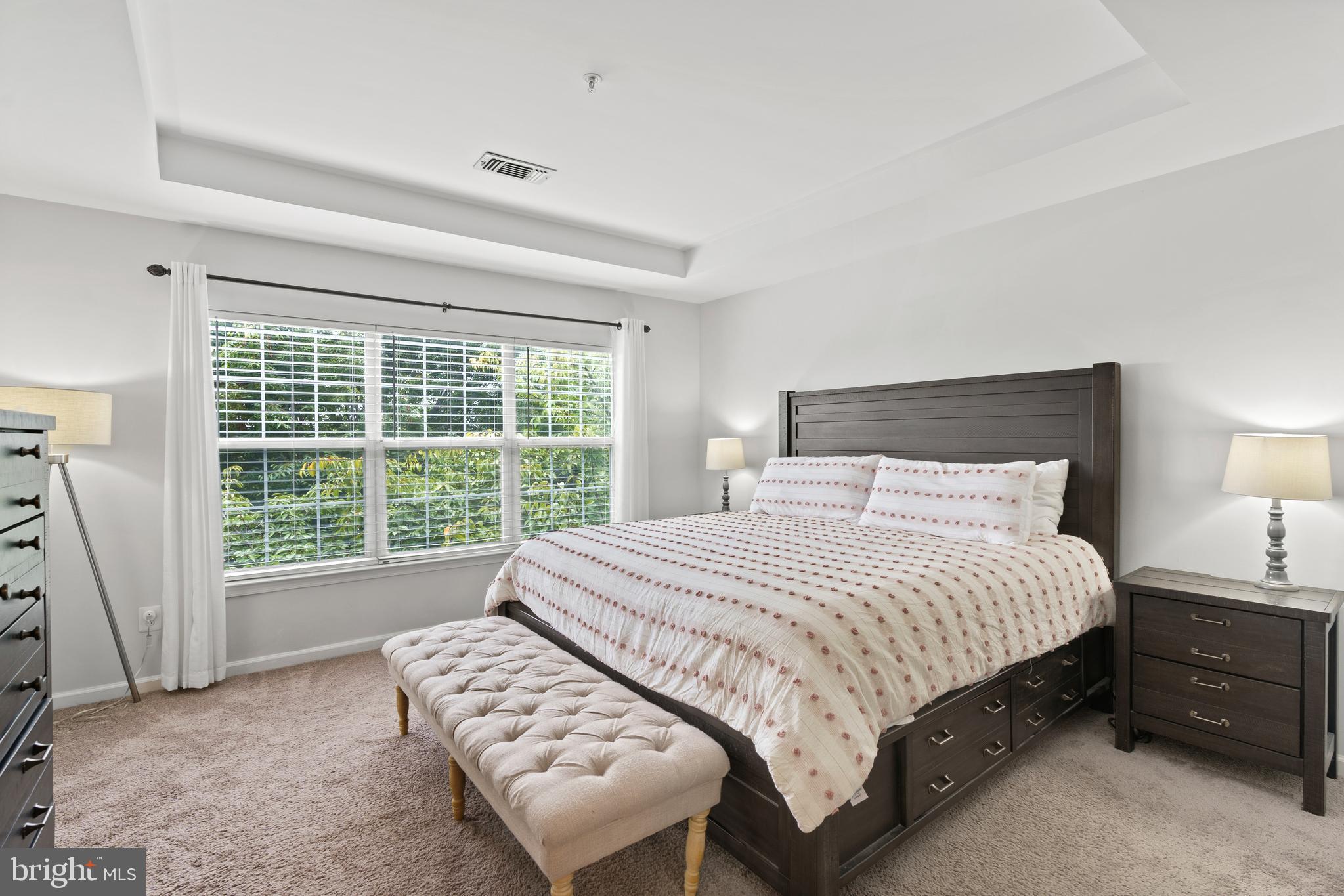 CHELSEA COURTS - Residential