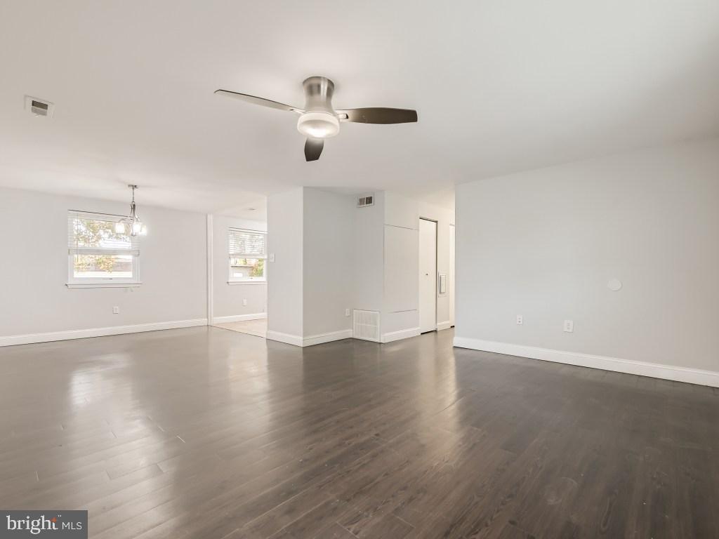 LODGE FOREST - Residential