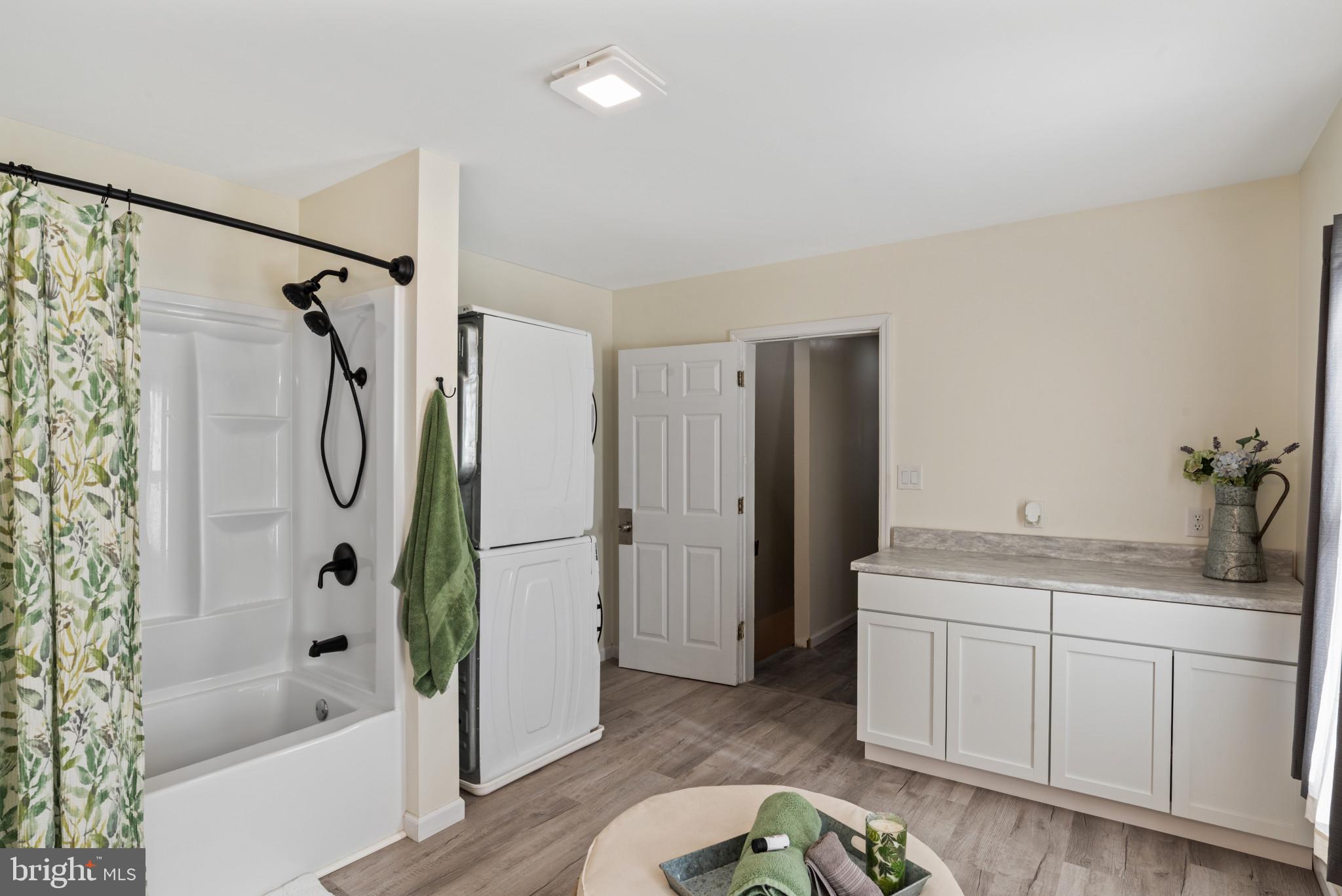 LEBANON CITY - Residential