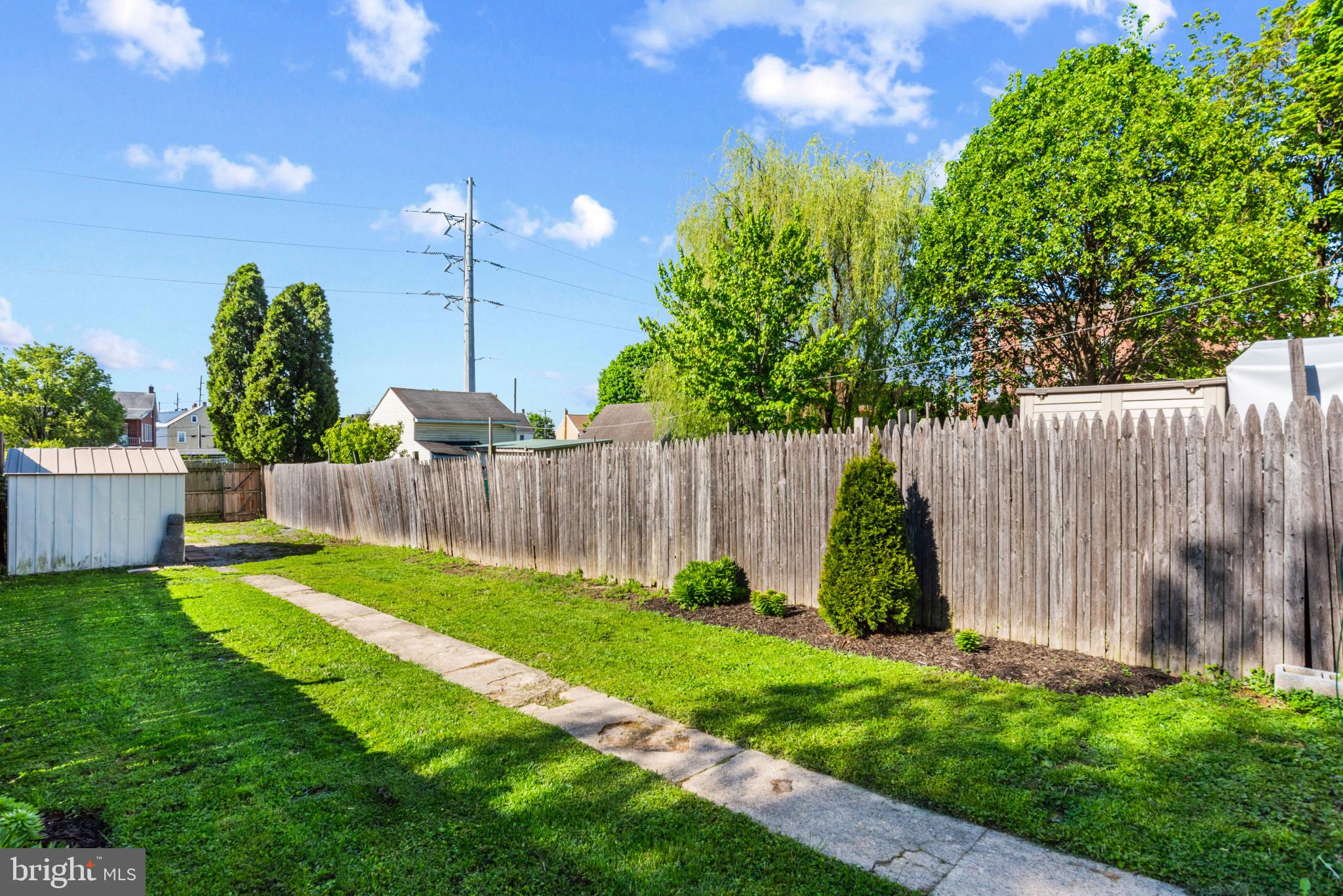 LEBANON CITY - Residential