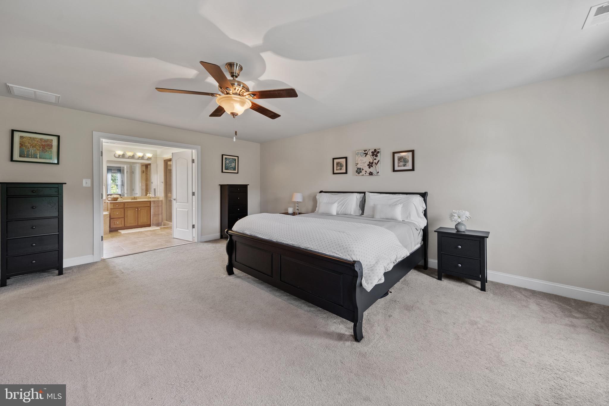 SIMMONS RIDGE - Residential