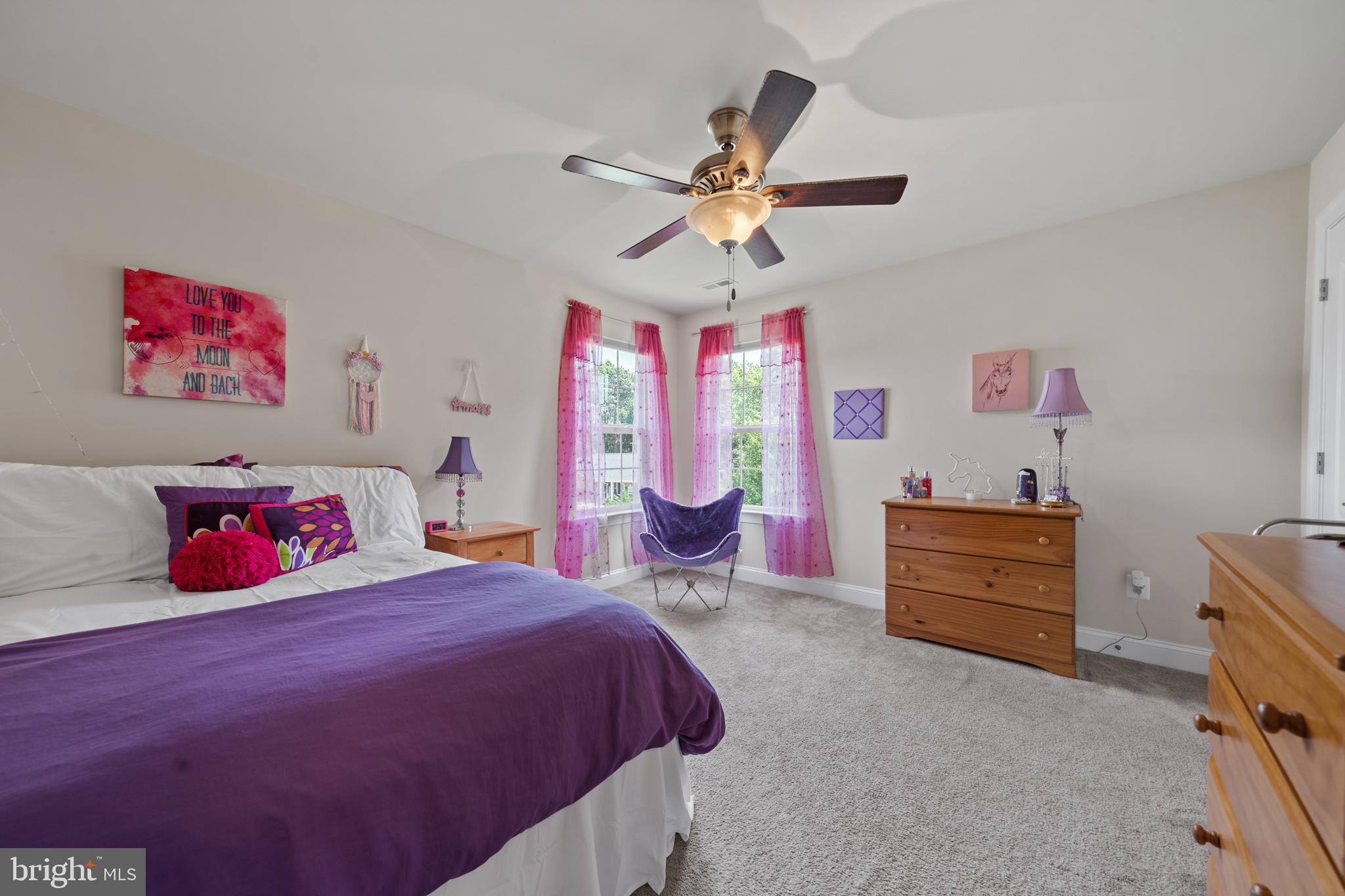 SIMMONS RIDGE - Residential