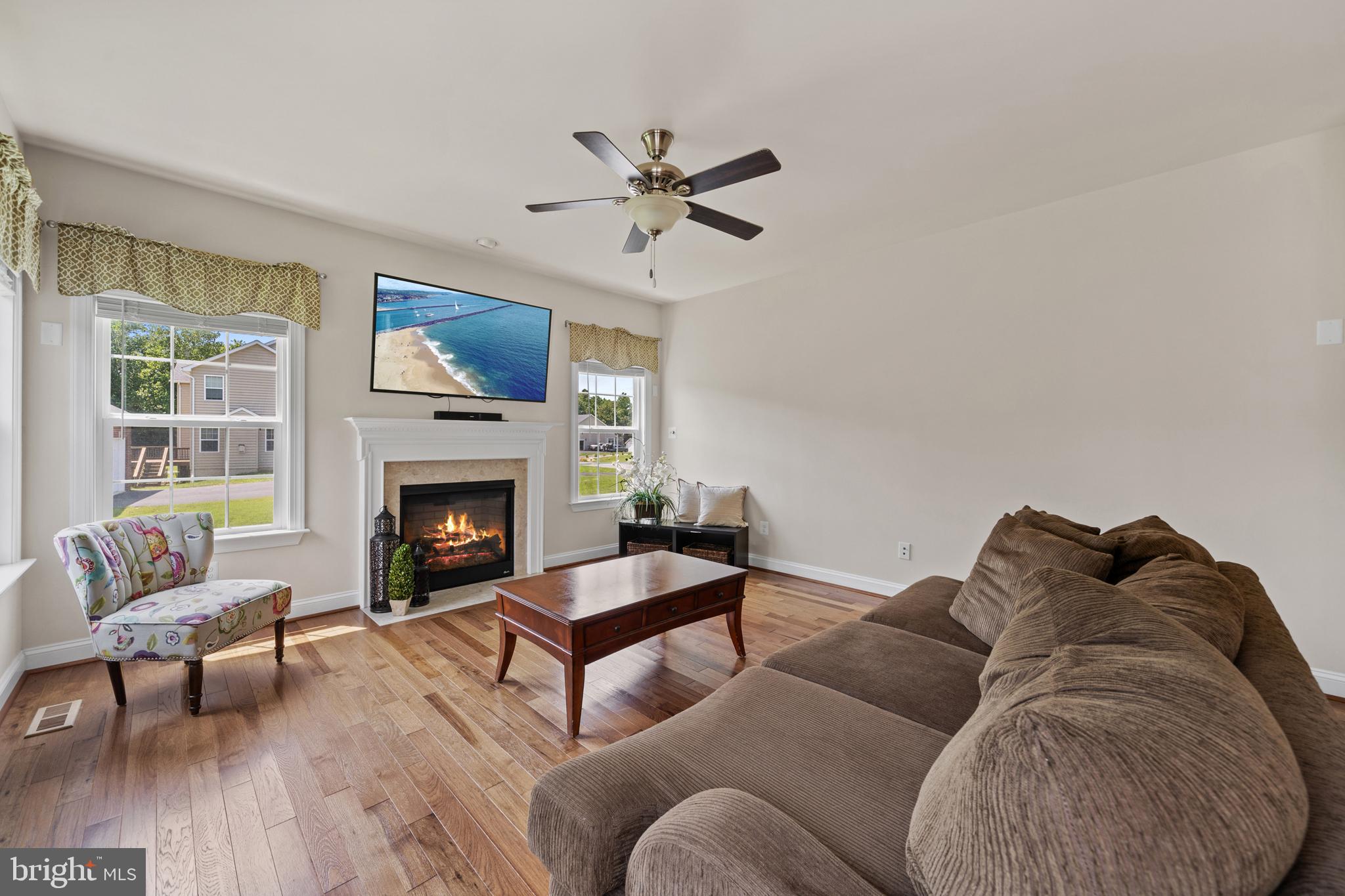 SIMMONS RIDGE - Residential