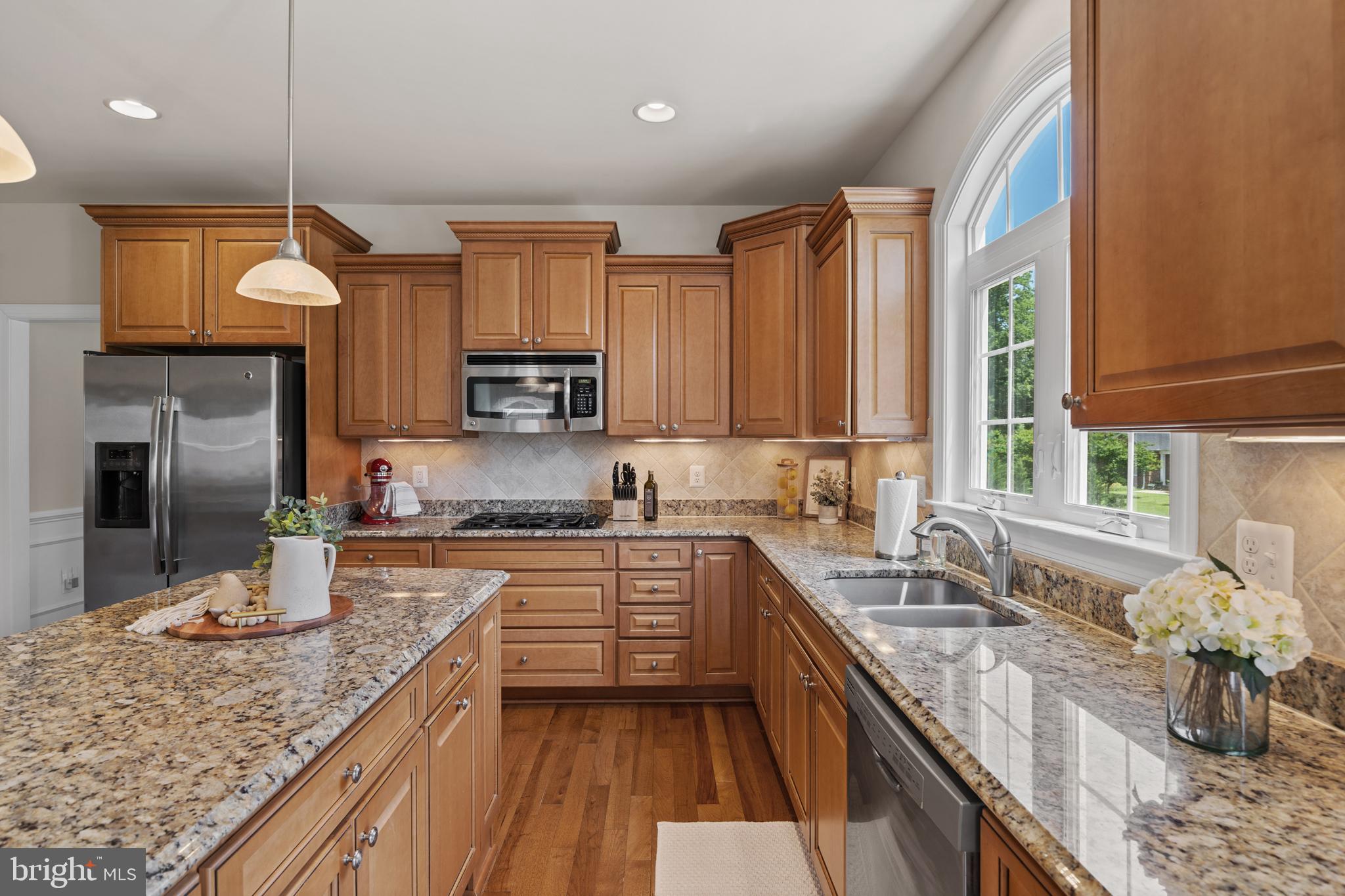 SIMMONS RIDGE - Residential