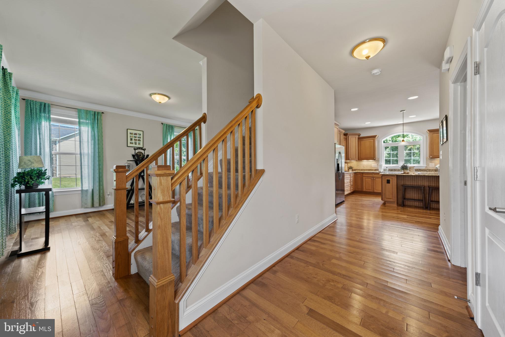 SIMMONS RIDGE - Residential