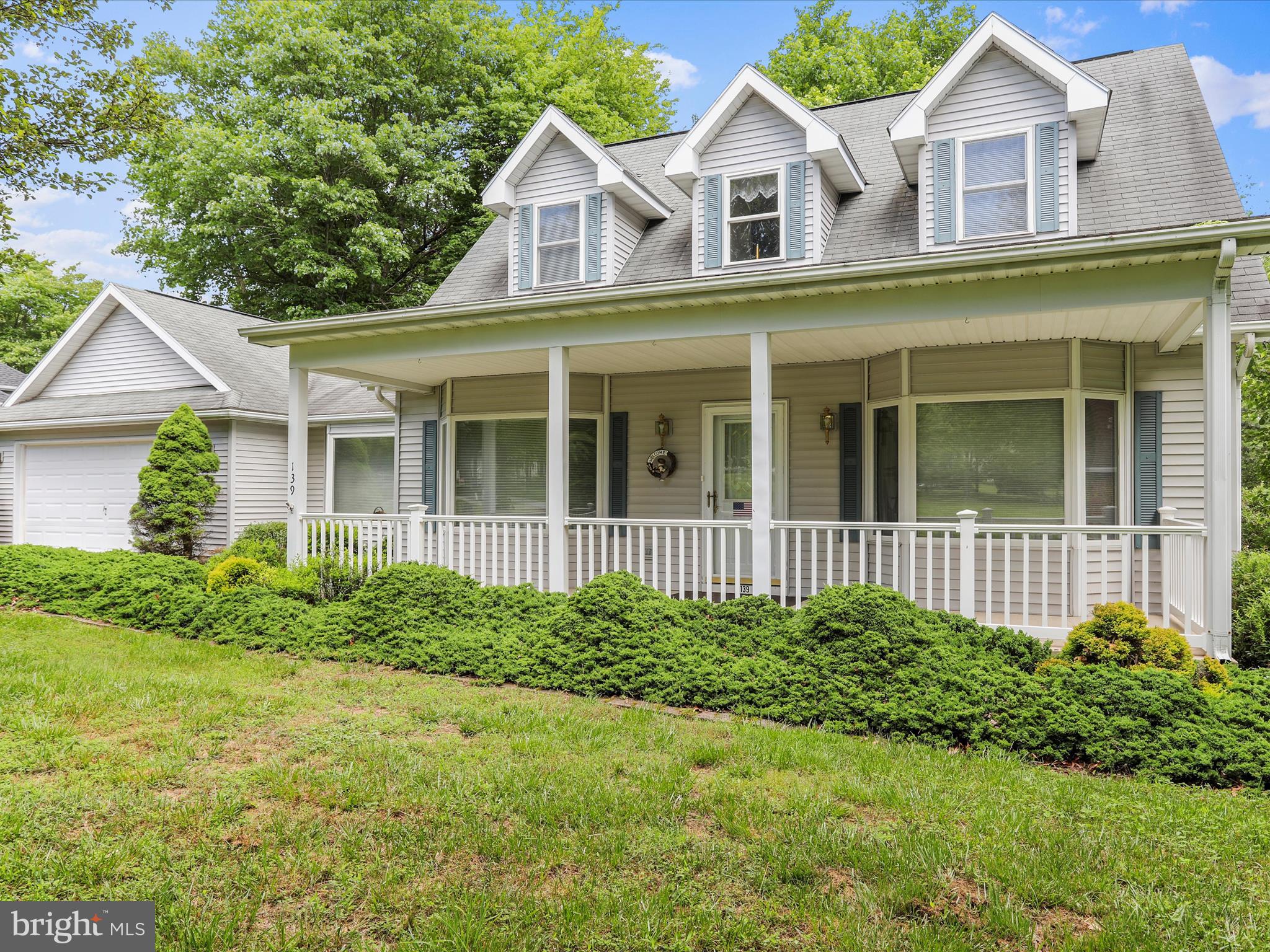 THE WOODS - Residential