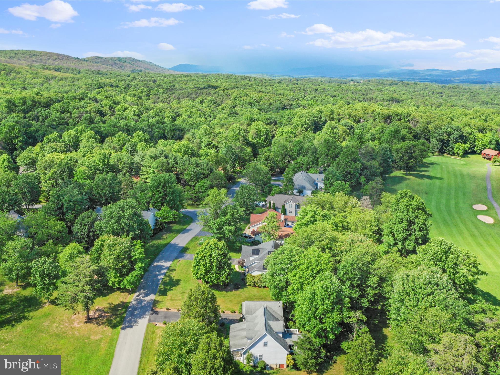 THE WOODS - Residential