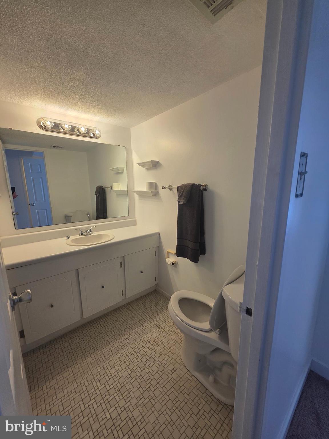 HUNTINGTON CLUB - Residential