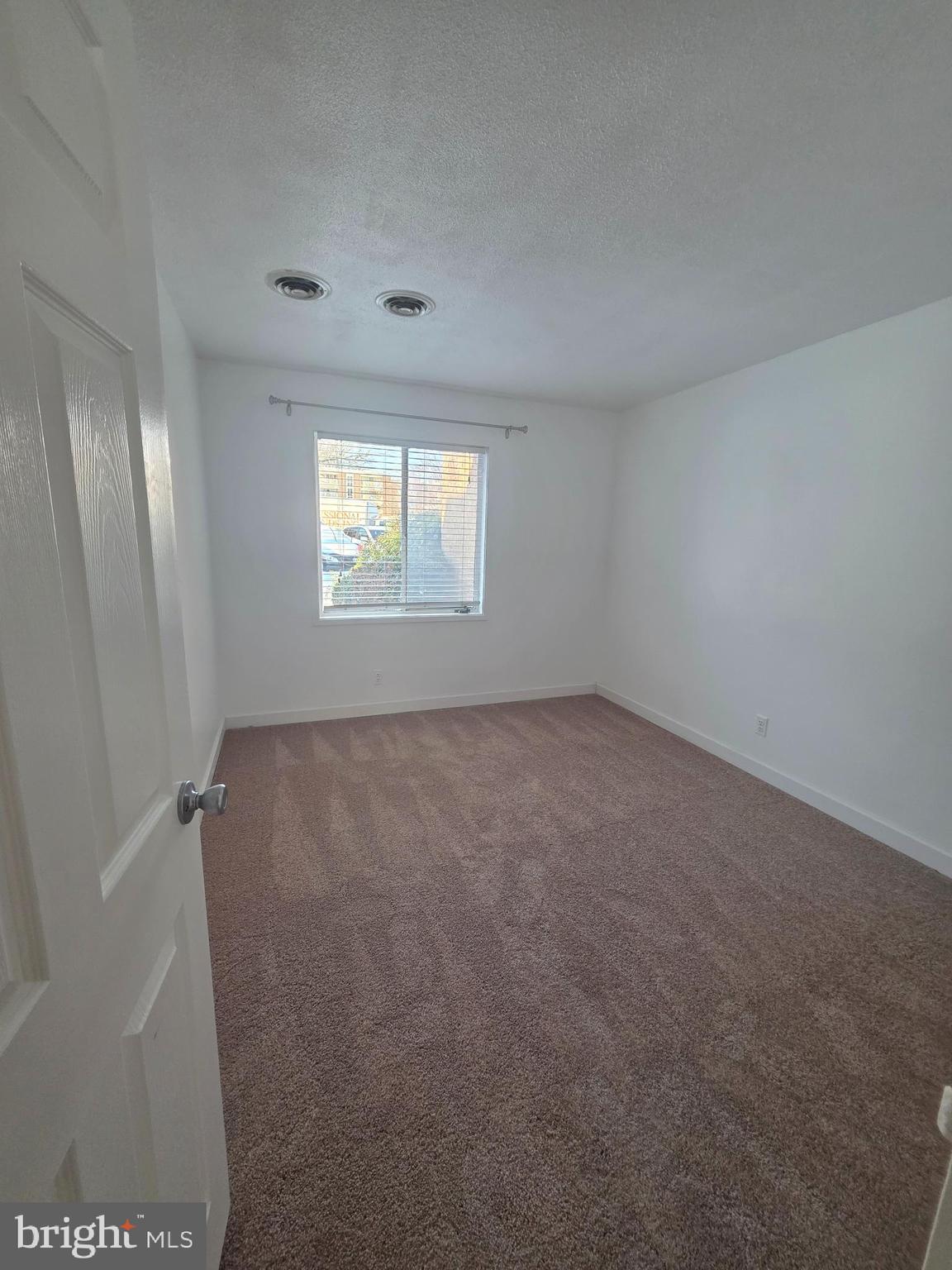 HUNTINGTON CLUB - Residential