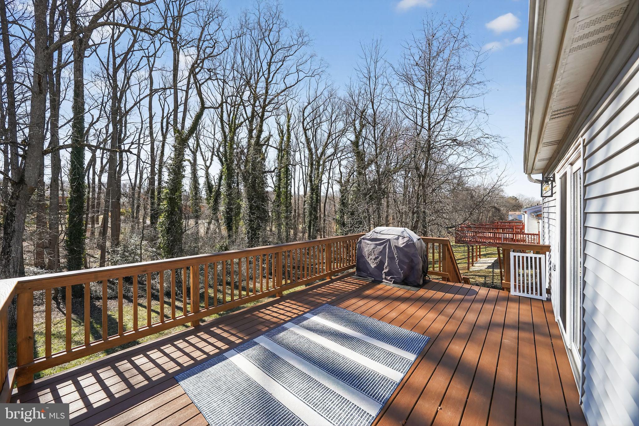 DANIA HILLS - Residential