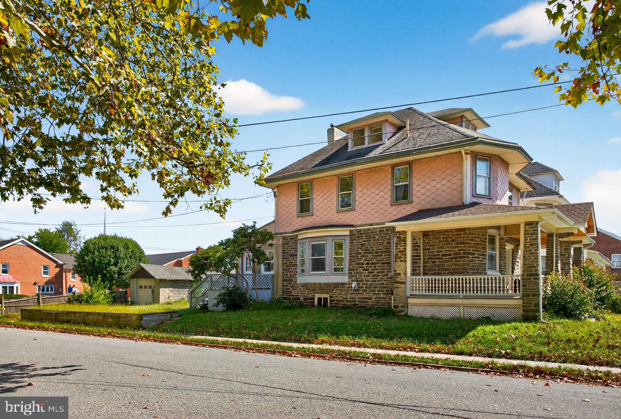 RIDLEY PARK - Residential