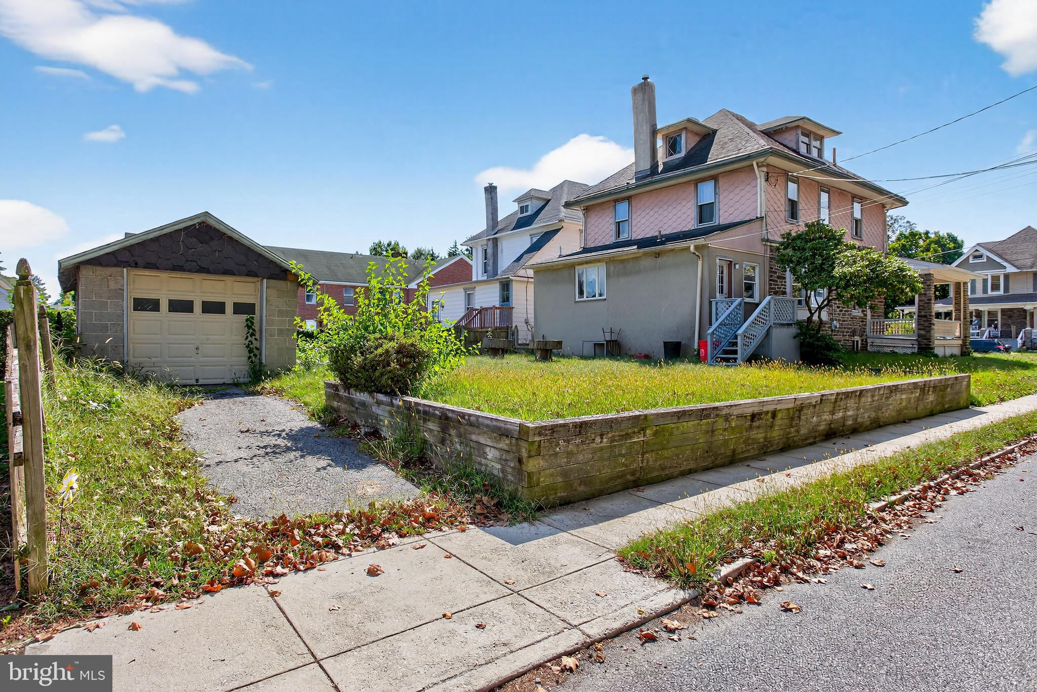 RIDLEY PARK - Residential