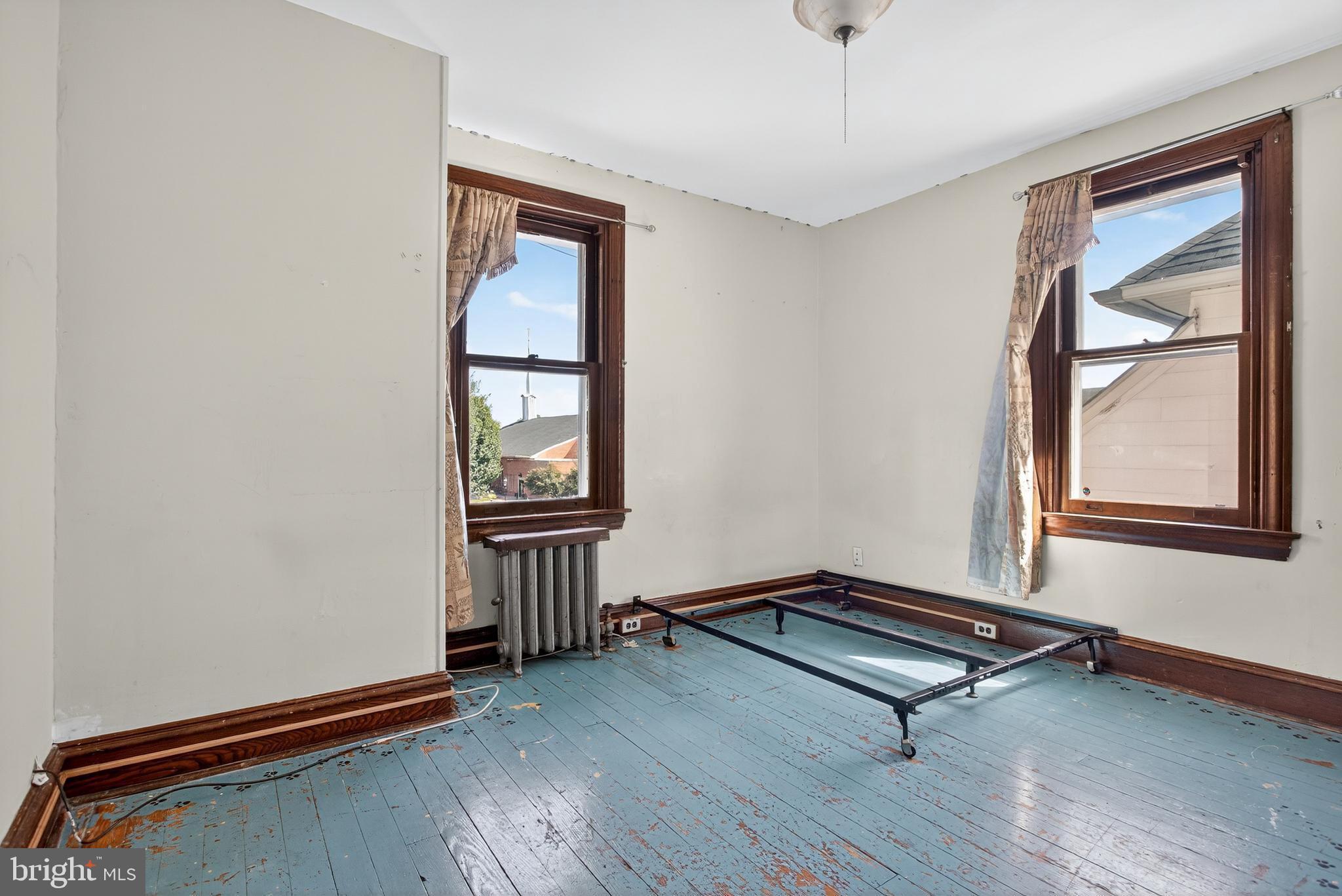 RIDLEY PARK - Residential