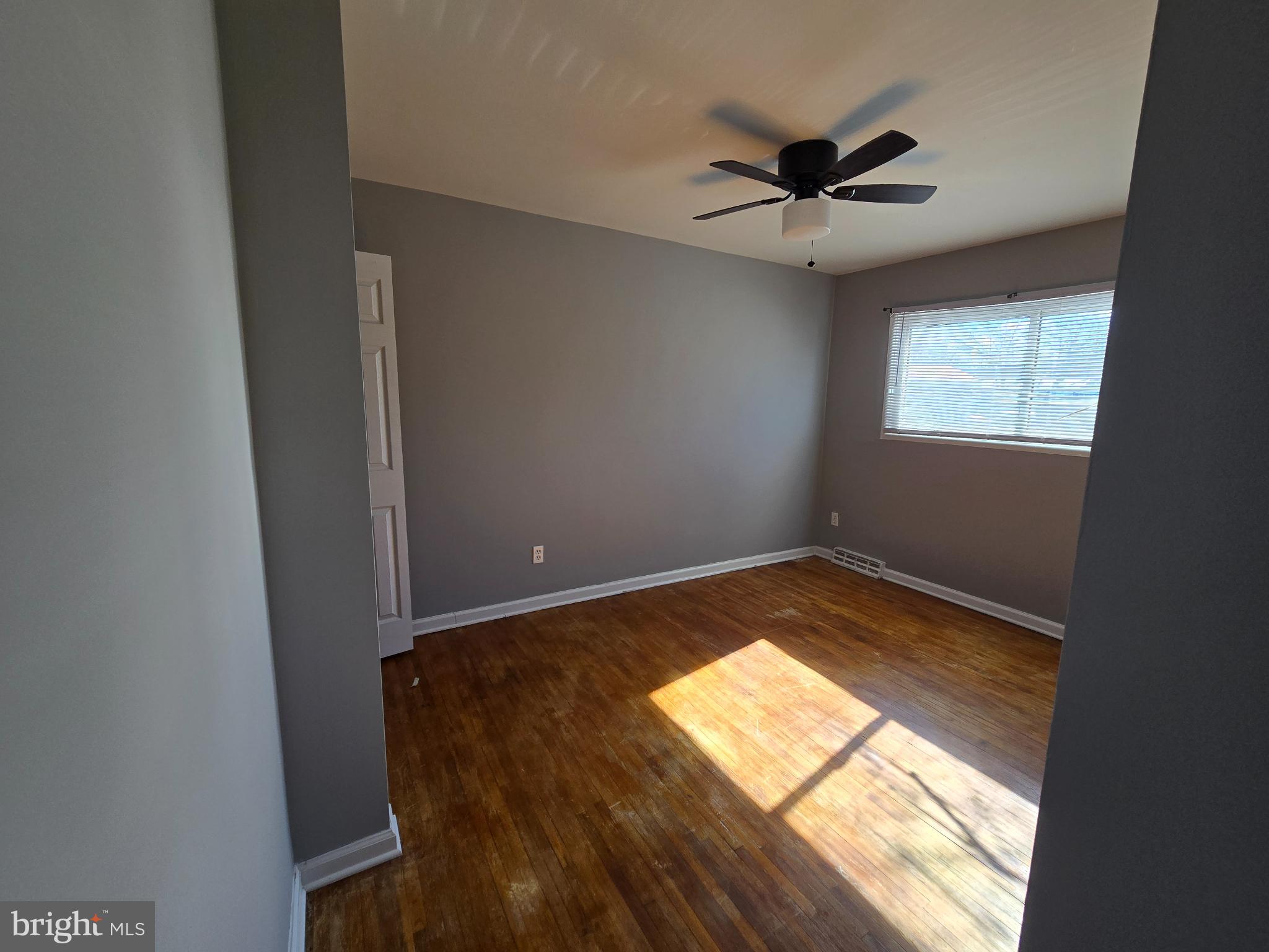 KENT VILLAGE - Residential