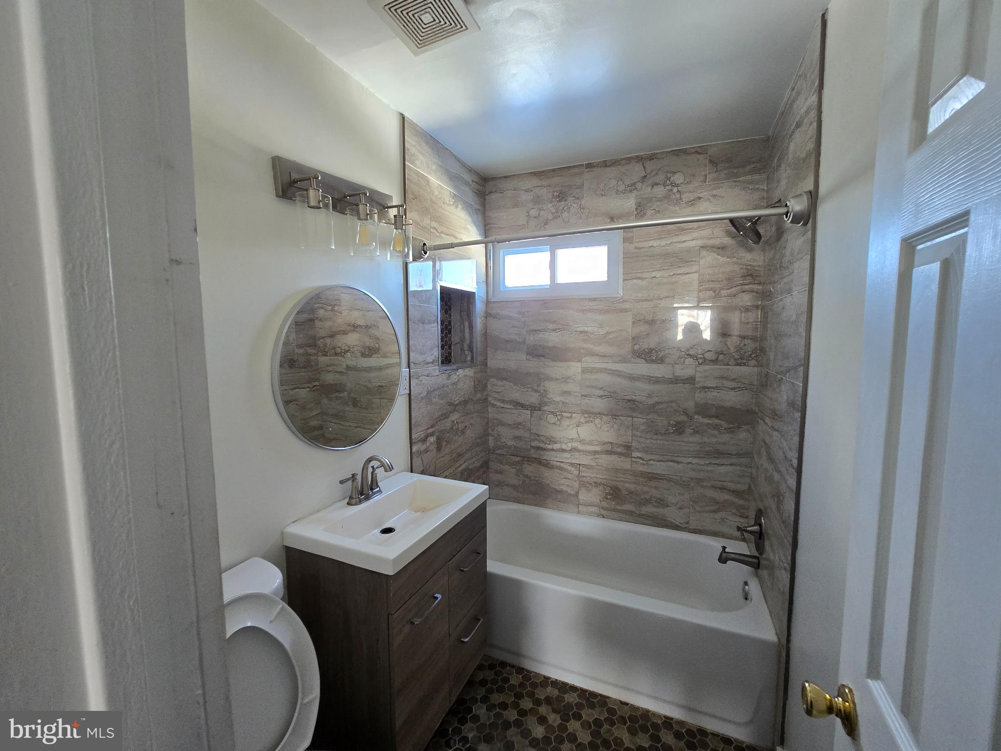 KENT VILLAGE - Residential