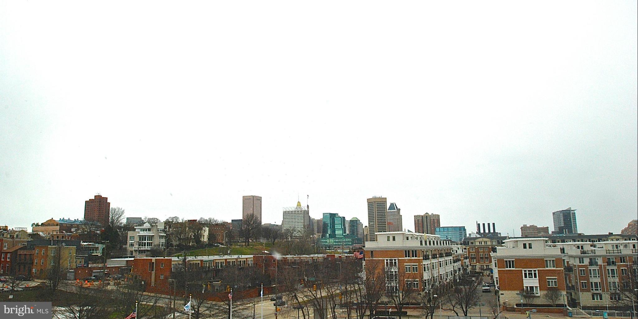 PIERSIDE AT HARBORVIEW - Residential